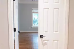 260 Lake Summit View, Atlanta, GA 30342 - Photo 25