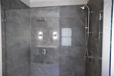 260 Lake Summit View, Atlanta, GA 30342 - Photo 35