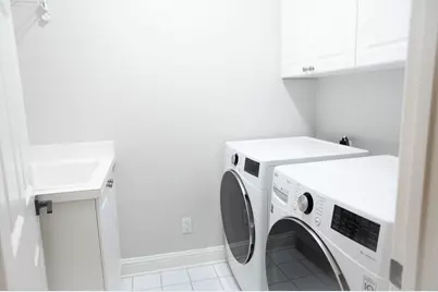 260 Lake Summit View, Atlanta, GA 30342 - Photo 37