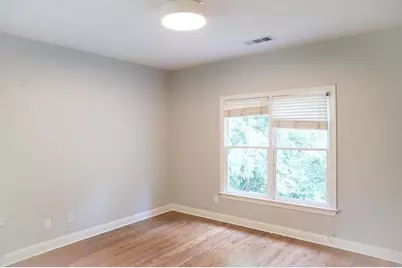 260 Lake Summit View, Atlanta, GA 30342 - Photo 45