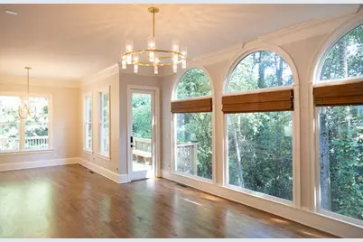 260 Lake Summit View, Atlanta, GA 30342 - Photo 15