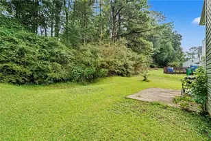 6258 Phillips Lake Ct, Lithonia, GA 30058 - Photo 5