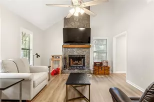 1798 Trophy Dr, Marietta, GA 30062 - Photo 5