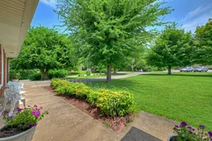 210 La Vista Dr, Blue Ridge, GA 30513 - Photo 11