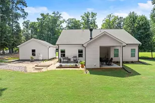 246 Emaline Ln, Jefferson, GA 30549 - Photo 5