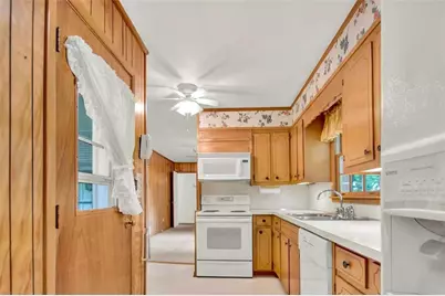 5597 Bob White Circle, Lilburn, GA 30047 - Photo 13