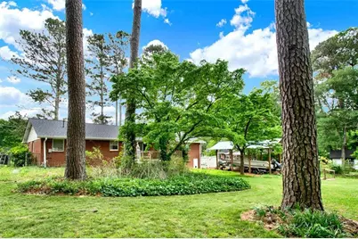 5597 Bob White Circle, Lilburn, GA 30047 - Photo 35