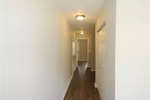 6399 Redan Square, Lithonia, GA 30058 - Photo 3