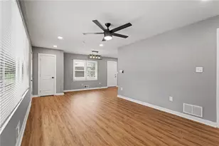 208 Silver Springs Cir SW, Atlanta, GA 30310 - Photo 21