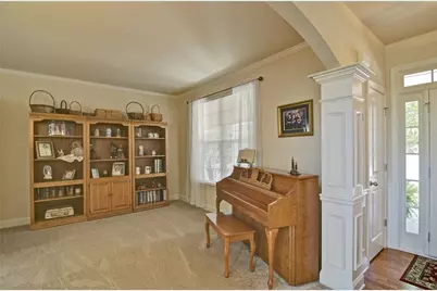 503 Lakeview Court, Woodstock, GA 30188 - Photo 7
