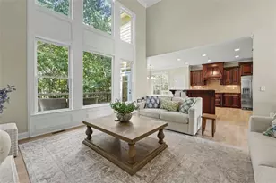 6105 Providence Lake Dr, Gainesville, GA 30506 - Photo 5