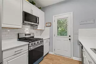 5840 Terremont Cir, Norcross, GA 30093 - Photo 9