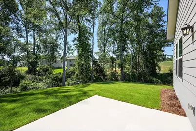 8 Gulfstream Drive, Lagrange, GA 30241 - Photo 3