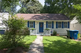 933 Byron Dr SW, Atlanta, GA 30310 - Photo 1