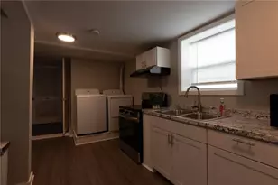 933 Byron Dr SW, Atlanta, GA 30310 - Photo 17
