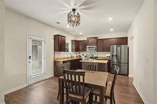 9883 Byrne Dr, Jonesboro, GA 30236 - Photo 7