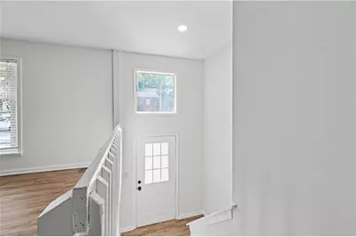 3909 Valley Brook Road, Snellville, GA 30039 - Photo 9