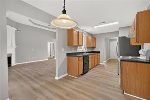 1637 Summit Creek Way, Loganville, GA 30052 - Photo 17