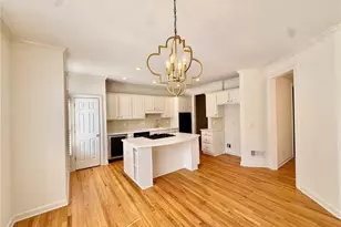 14 Carrington Way, Sandy Springs, GA 30328 - Photo 5