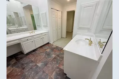 14 Carrington Way, Sandy Springs, GA 30328 - Photo 17