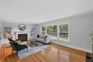 1040 Lindridge Dr NE, Atlanta, GA 30324 - Photo 7
