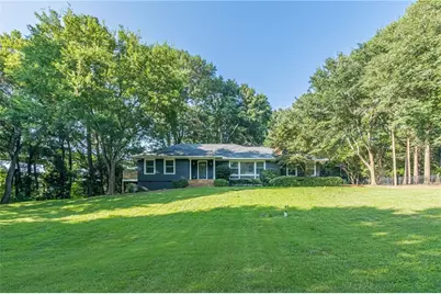 1040 Lindridge Drive NE, Atlanta, GA 30324 - Photo 1