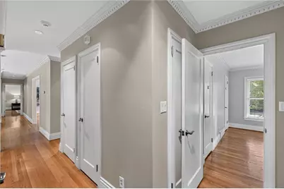 1040 Lindridge Drive NE, Atlanta, GA 30324 - Photo 33