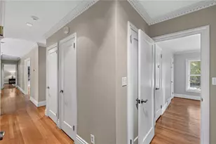 1040 Lindridge Dr NE, Atlanta, GA 30324 - Photo 33