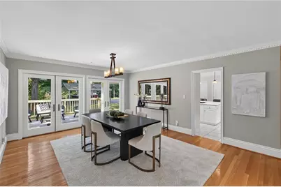 1040 Lindridge Drive NE, Atlanta, GA 30324 - Photo 17