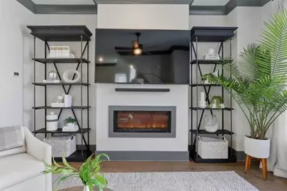 504 Broadview Place NE, Atlanta, GA 30324 - Photo 5