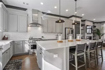 504 Broadview Place NE, Atlanta, GA 30324 - Photo 7