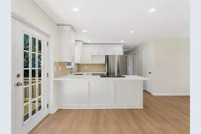 6371 Westbury Road, Riverdale, GA 30274 - Photo 7