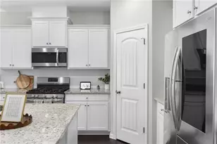 1467 Lanier Vista Dr, Sugar Hill, GA 30518 - Photo 13