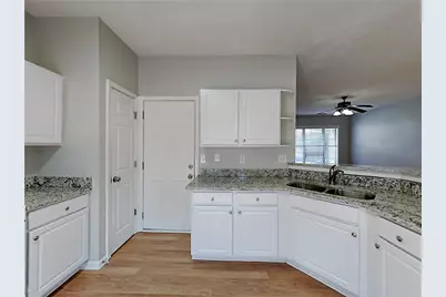 1627 Heyford Circle, Kennesaw, GA 30152 - Photo 9