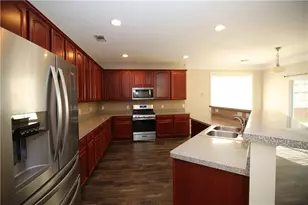 173 Parkmont Ct, Dallas, GA 30132 - Photo 3