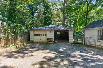 1885 Connally Drive, Atlanta, GA 30344 - Photo 9