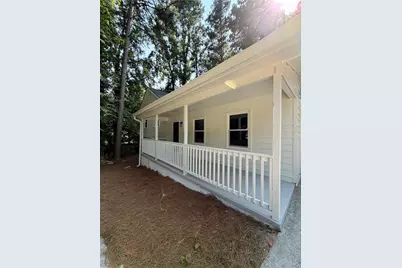 6211 Emerald Springs Drive SE, Acworth, GA 30102 - Photo 3