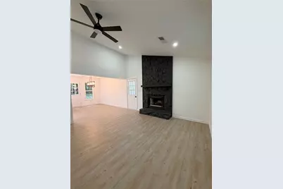 6211 Emerald Springs Drive SE, Acworth, GA 30102 - Photo 7