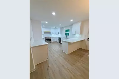 6211 Emerald Springs Drive SE, Acworth, GA 30102 - Photo 11
