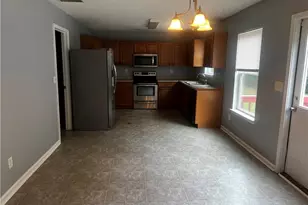 3086 Stream View, Atlanta, GA 30349 - Photo 3