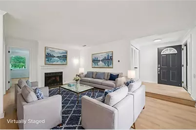 22 Dunwoody Springs Drive, Atlanta, GA 30328 - Photo 9