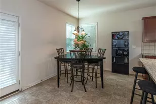 7728 Old Thyme Rd, Union City, GA 30291 - Photo 9