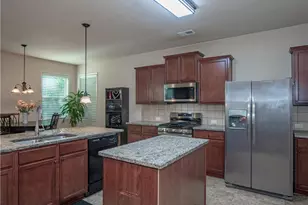 7728 Old Thyme Rd, Union City, GA 30291 - Photo 11