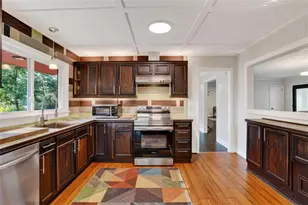 3309 Victoria St, College Park, GA 30337 - Photo 11