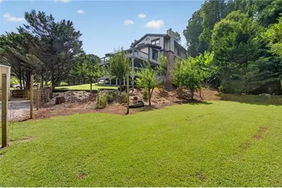 43 Bailey Drive SW, Lilburn, GA 30047 - Photo 37