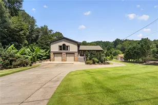 43 Bailey Dr SW, Lilburn, GA 30047 - Photo 1