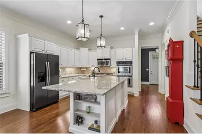 934 Grey Village Circle, Marietta, GA 30068 - Photo 5