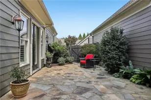 934 Grey Village Cir, Marietta, GA 30068 - Photo 19