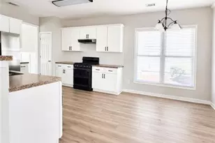 3791 Portland Trail Dr, Suwanee, GA 30024 - Photo 3