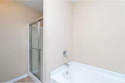 1378 Penhurst Drive, Lawrenceville, GA 30043 - Photo 15